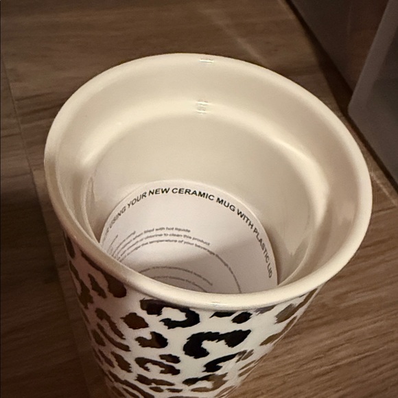 Leopard Print Tumbler - Picture 4 of 4